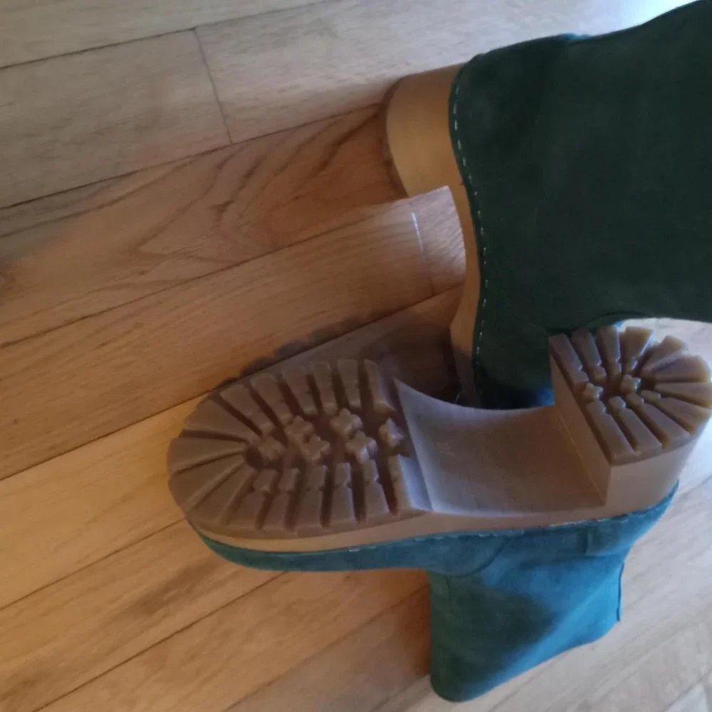 Swedish Hasbeen Teddy Boot NWT size 38 Dark Green Suede - Picture 3 of 7